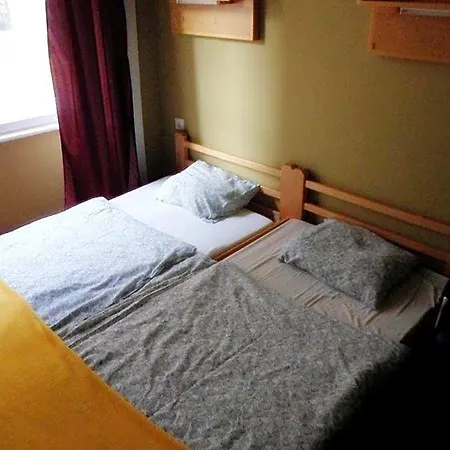 Hostel Treestyle *