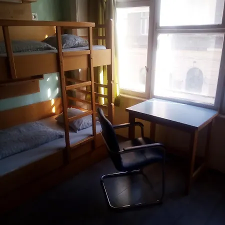 Vandrerhjem Treestyle *